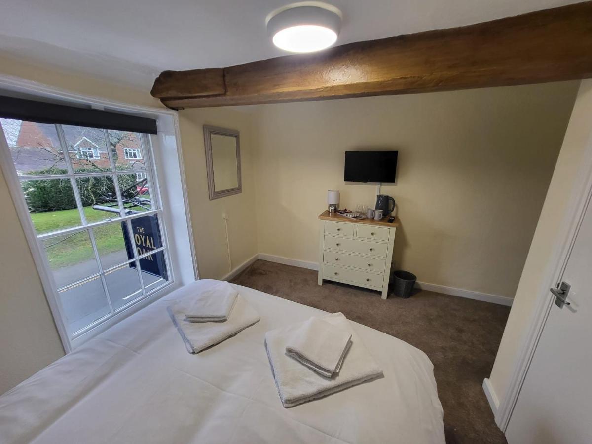 The Royal Oak Hotel Bredon Luaran gambar